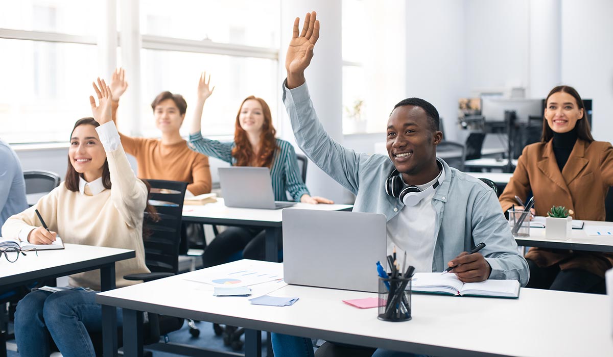 How To Deploy Online And In Person Training With An Lms